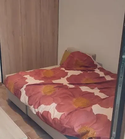 Milan Beach Apartman *